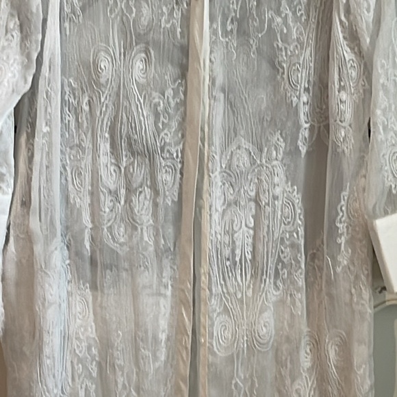 CHICO'S EMBROIDERED LONG SLEEVE DUSTER WHITE SIZE ONE SIZE - Picture 3 of 10